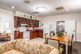 Senior-friendly kitchen design