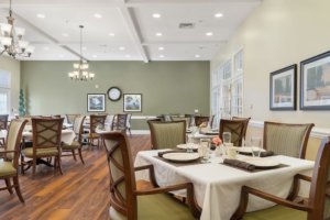 Dining space with chef-prepared meals in a retirement community