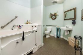 Safe and accessible bathrooms for seniors