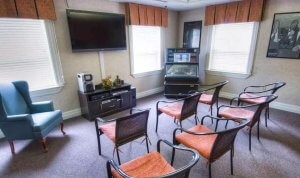senior-living-theater-room