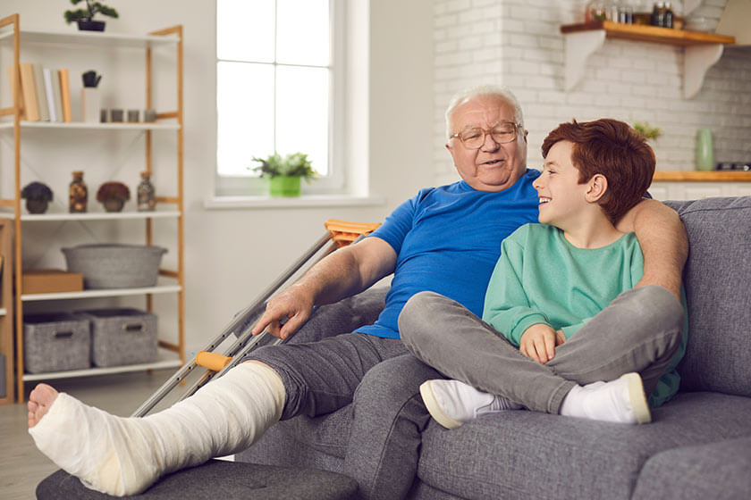 The Causes And Treatments of Hip Fractures In Elderly People