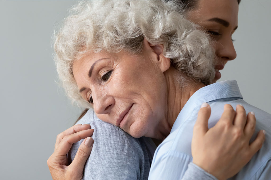 A Guide To Calming Down Your Elderly Parent With Dementia TerraBella