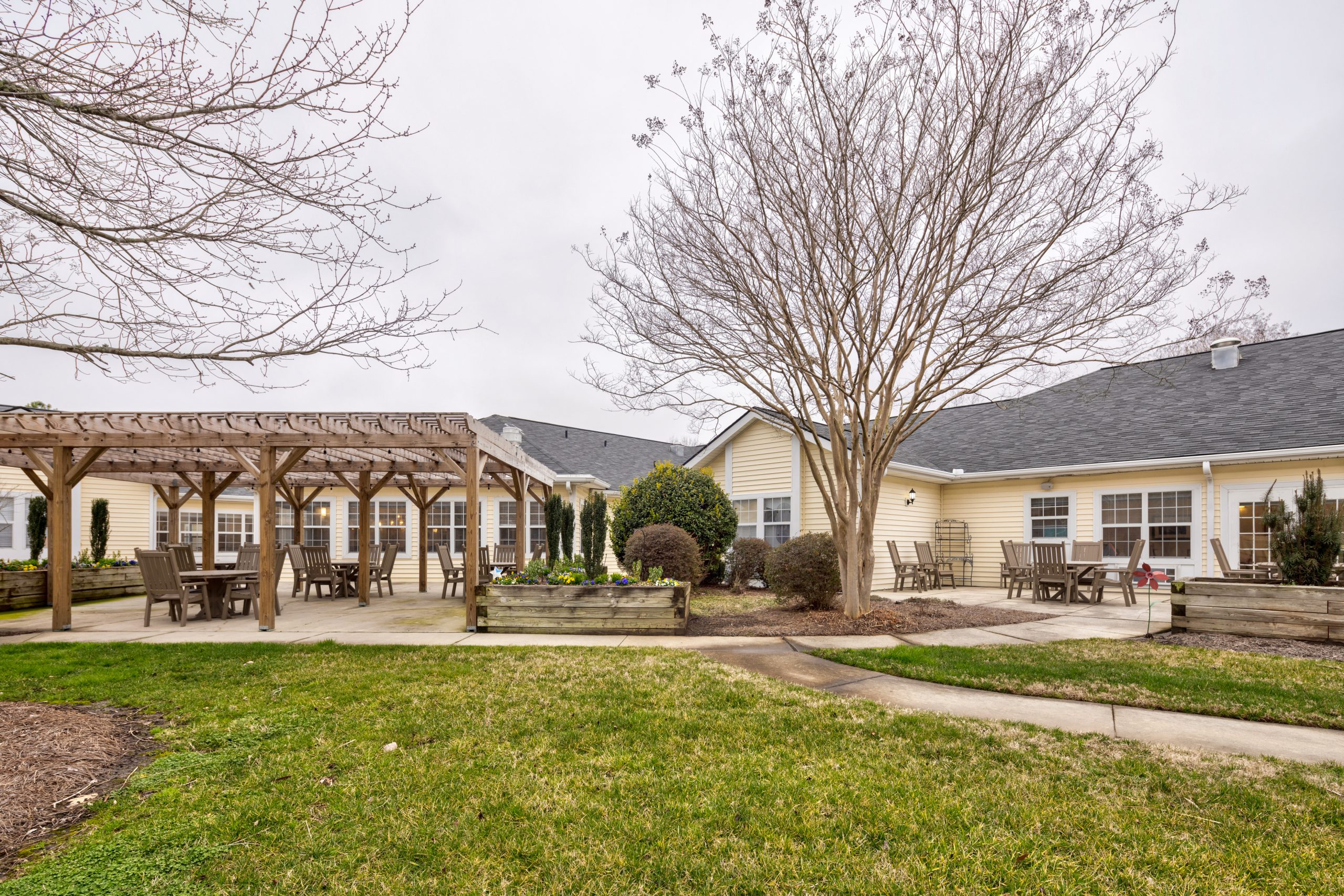 Cramerton NC Senior Living Photo Gallery TerraBella Cramer Mountain