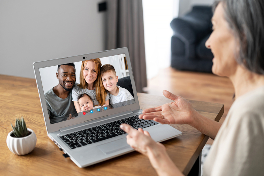 How Lenoir NC Assisted Living Care Can Benefit The Sandwich Generation